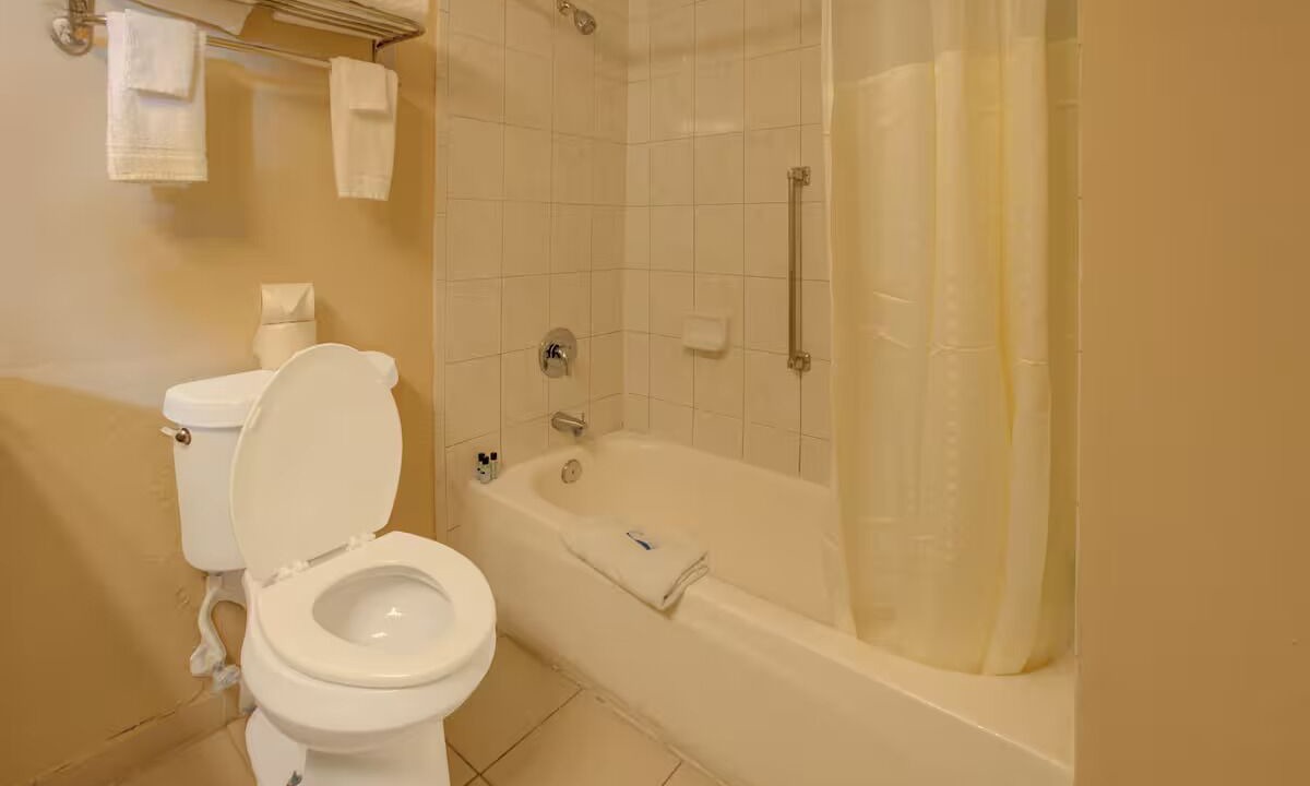 Photo of Bathroom in Duncanville
