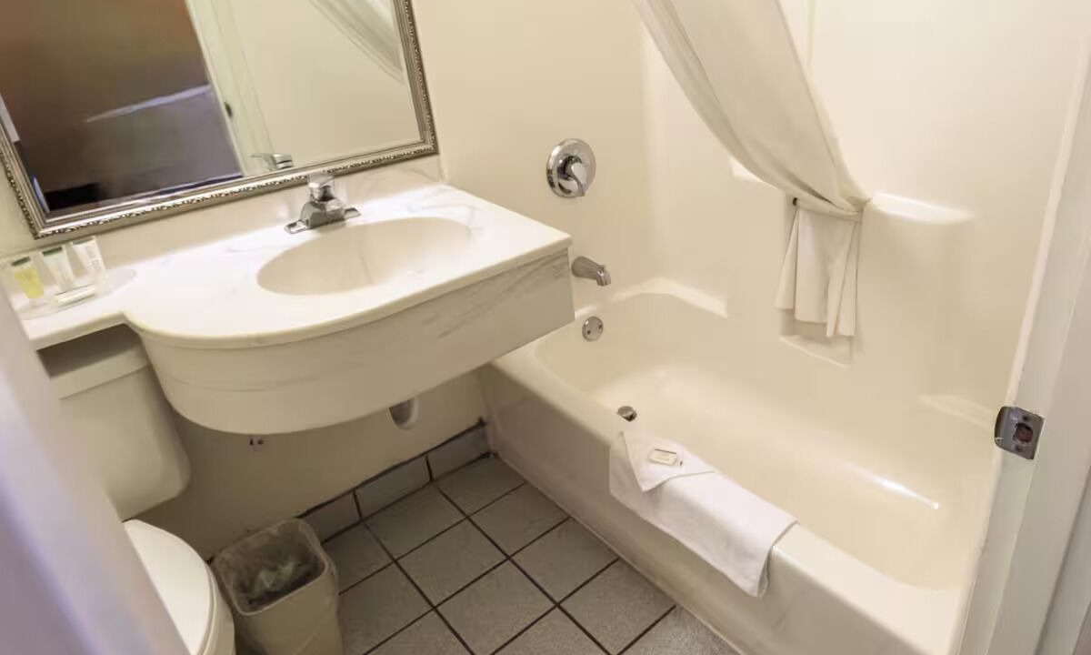 Photo of Bathroom in Pendleton