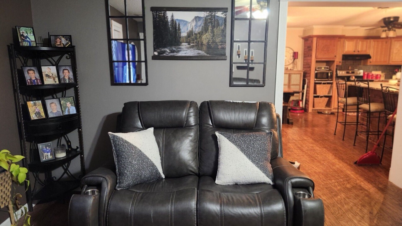 Photo of Livingroom in Spring Hill