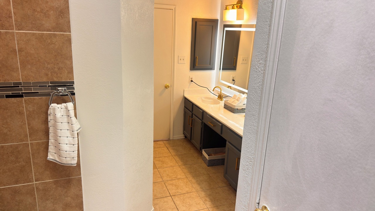 Photo of Bathroom in Southeast Arlington