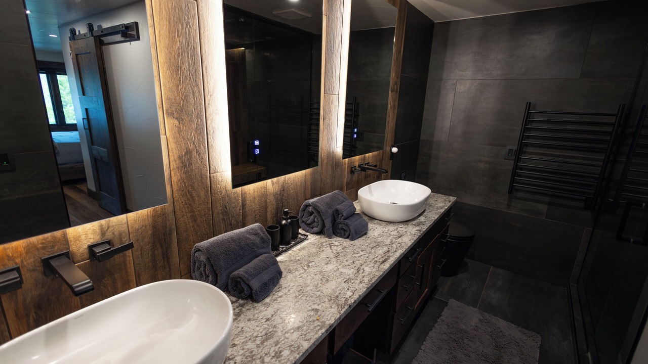Photo of Bathroom in Grand Lake