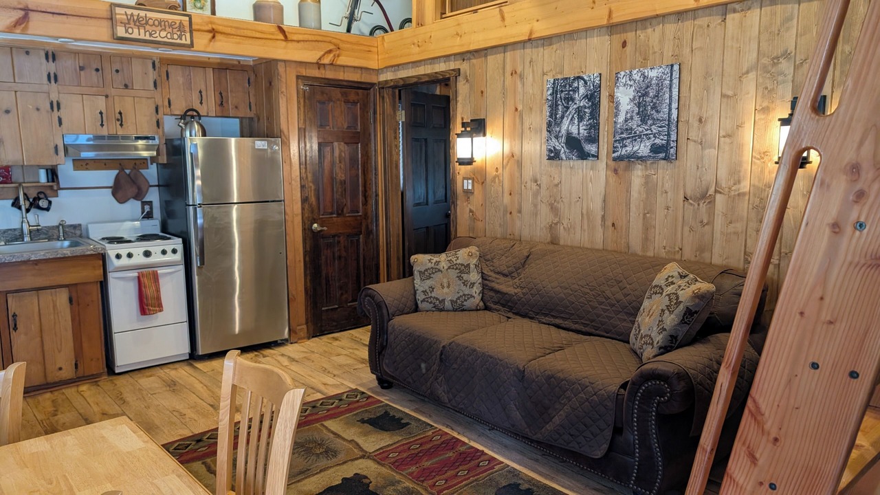 Photo of Livingroom in Evergreen