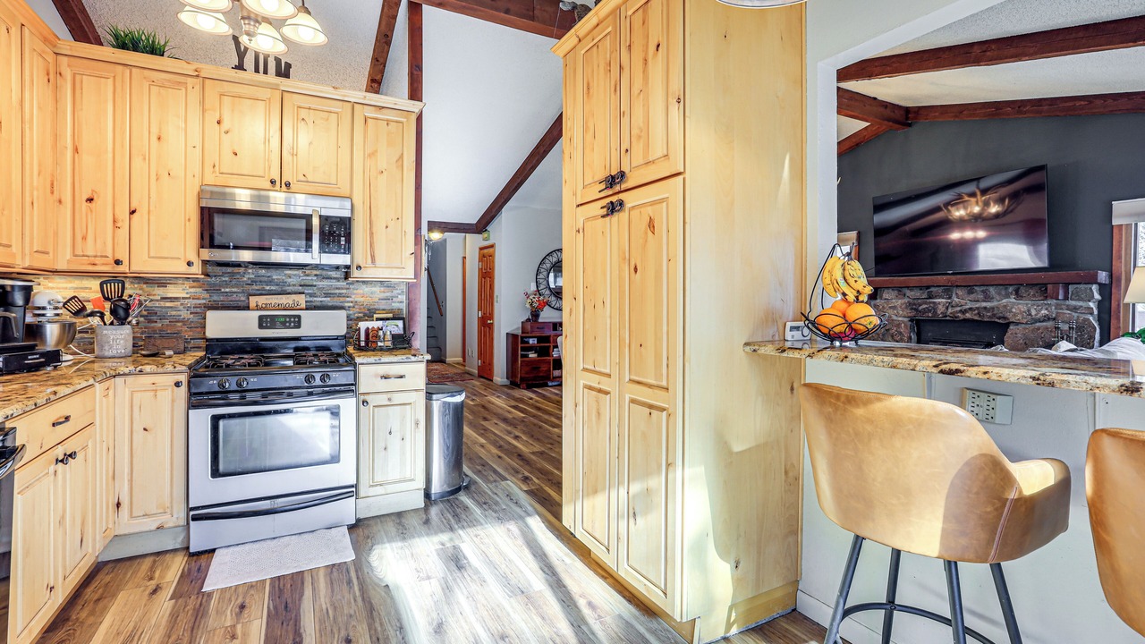 Photo of Kitchen in Evergreen Meadows
