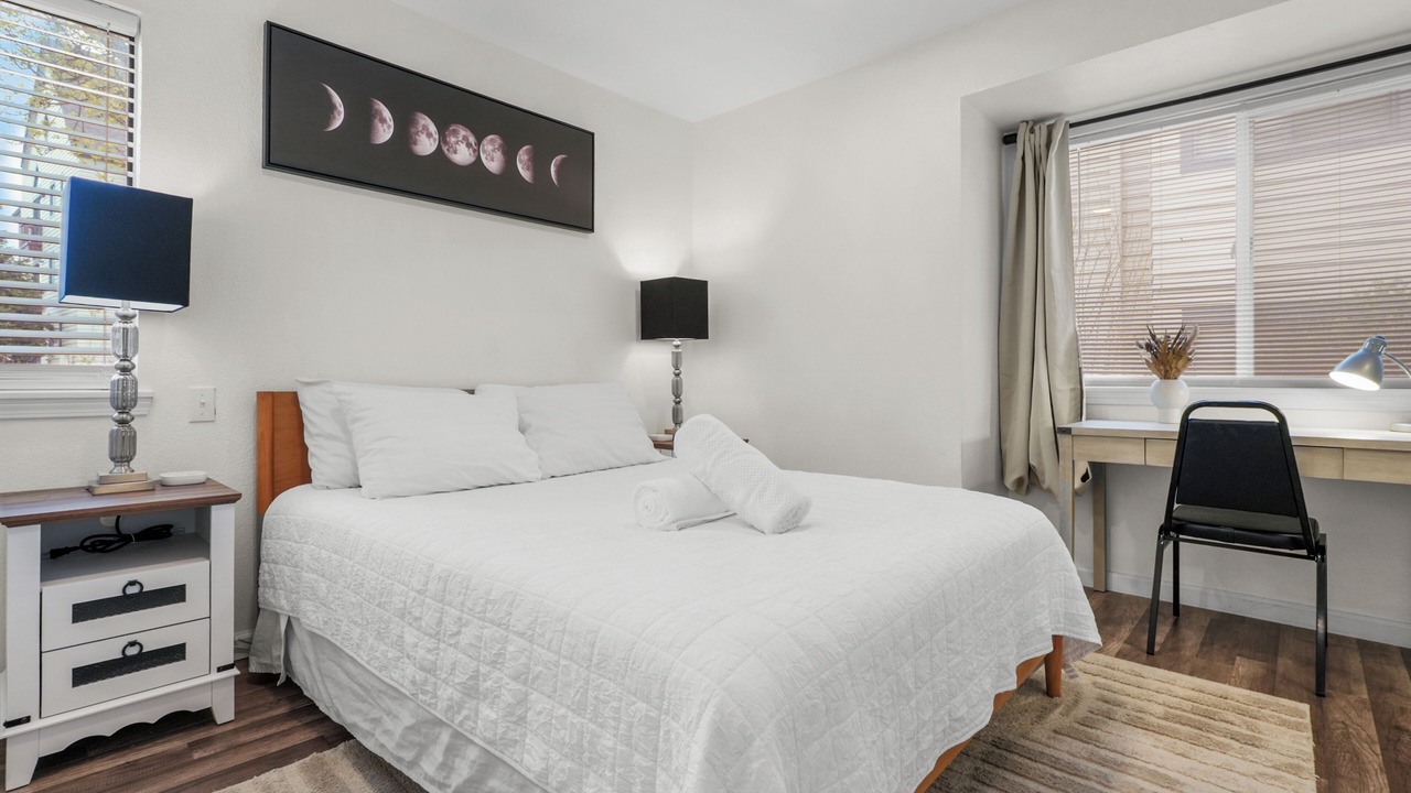 Photo of Bedroom in Englewood