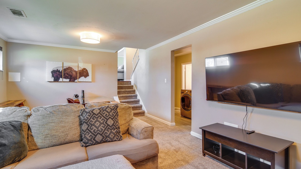 Photo of Livingroom in Northwest Arvada