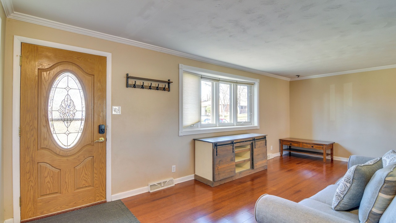 Photo of Livingroom in Northwest Arvada