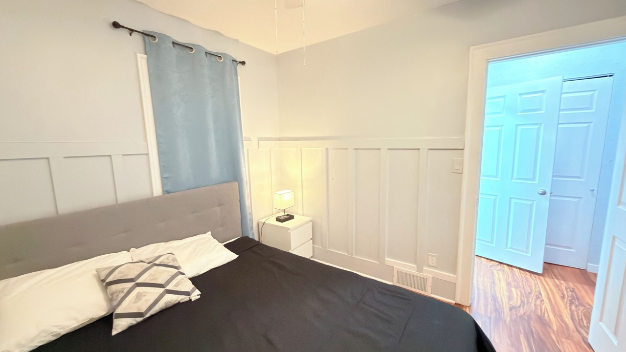 Photo of Bedroom in Tukwila