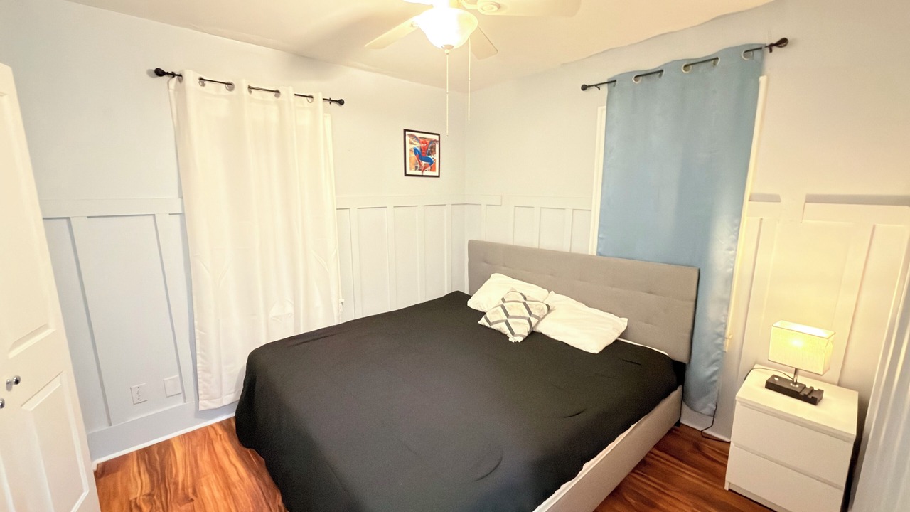 Photo of Bedroom in Tukwila