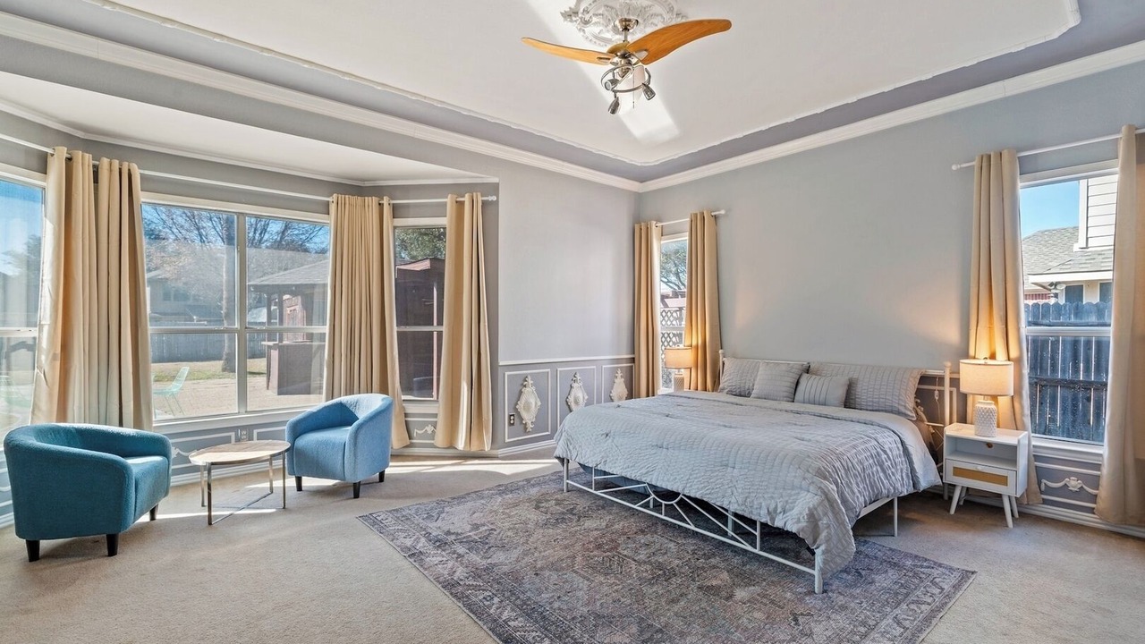 Photo of Bedroom in Grand Prairie