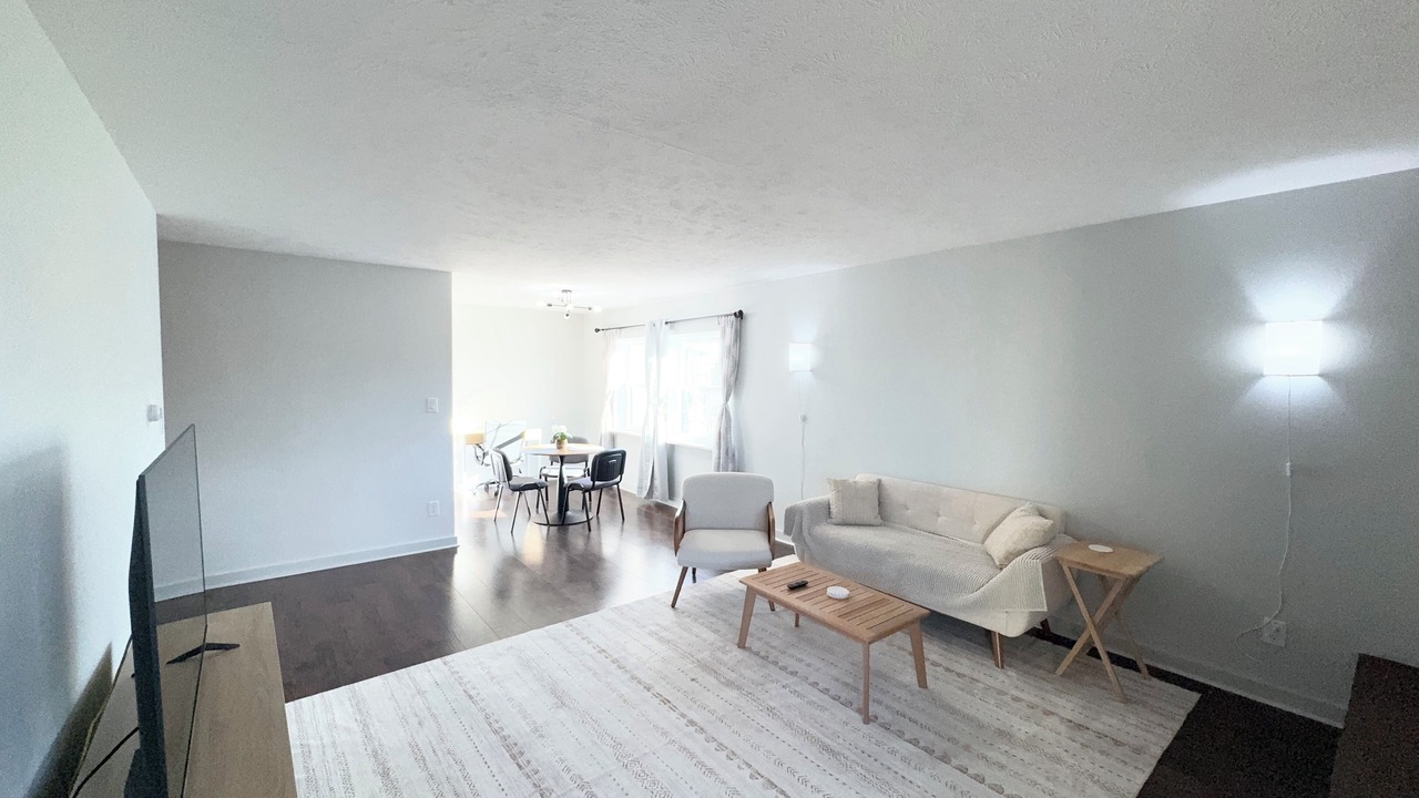 Photo of Livingroom in Hampden South
