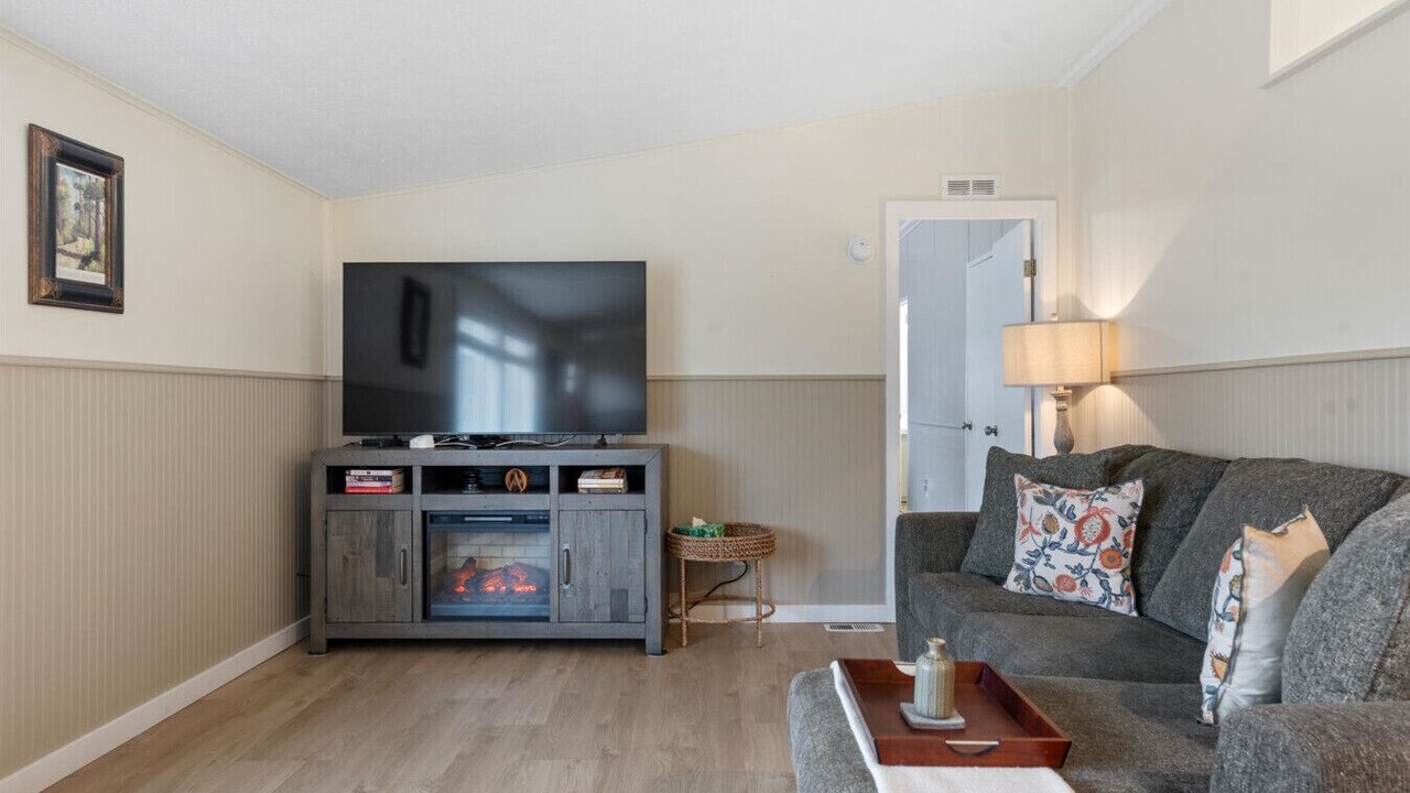 Photo of Livingroom in Baker City