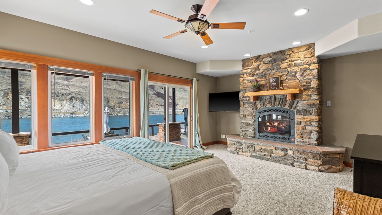 Photo of Bedroom in Orondo