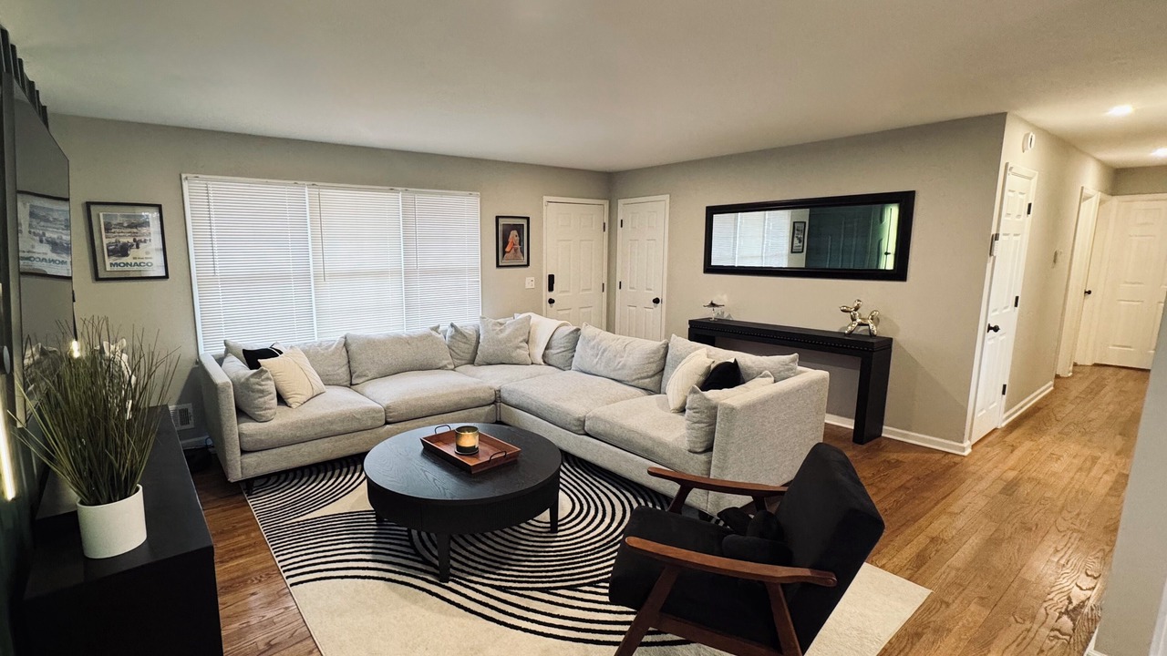 Photo of Livingroom in Kansas City