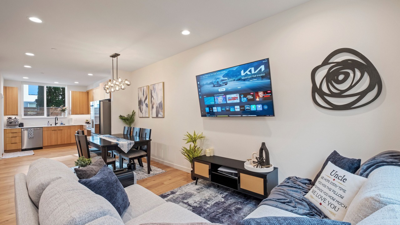 Photo of Livingroom in South Delridge