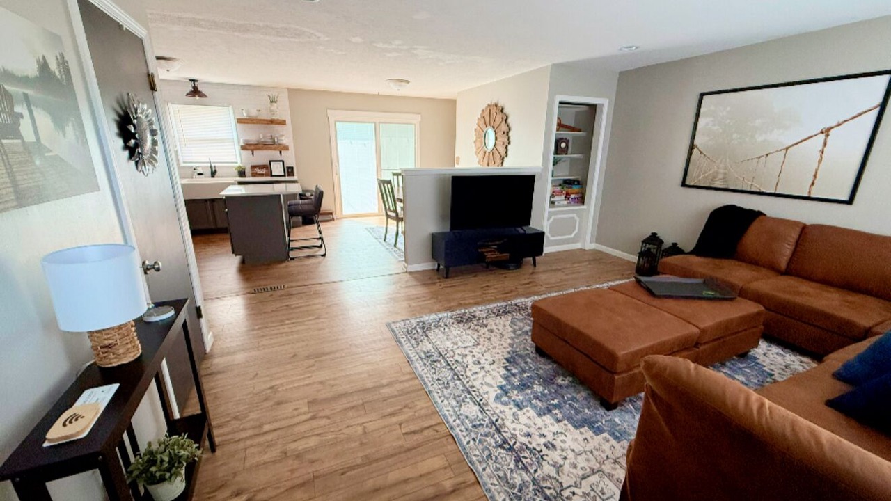 Photo of Livingroom in Salina