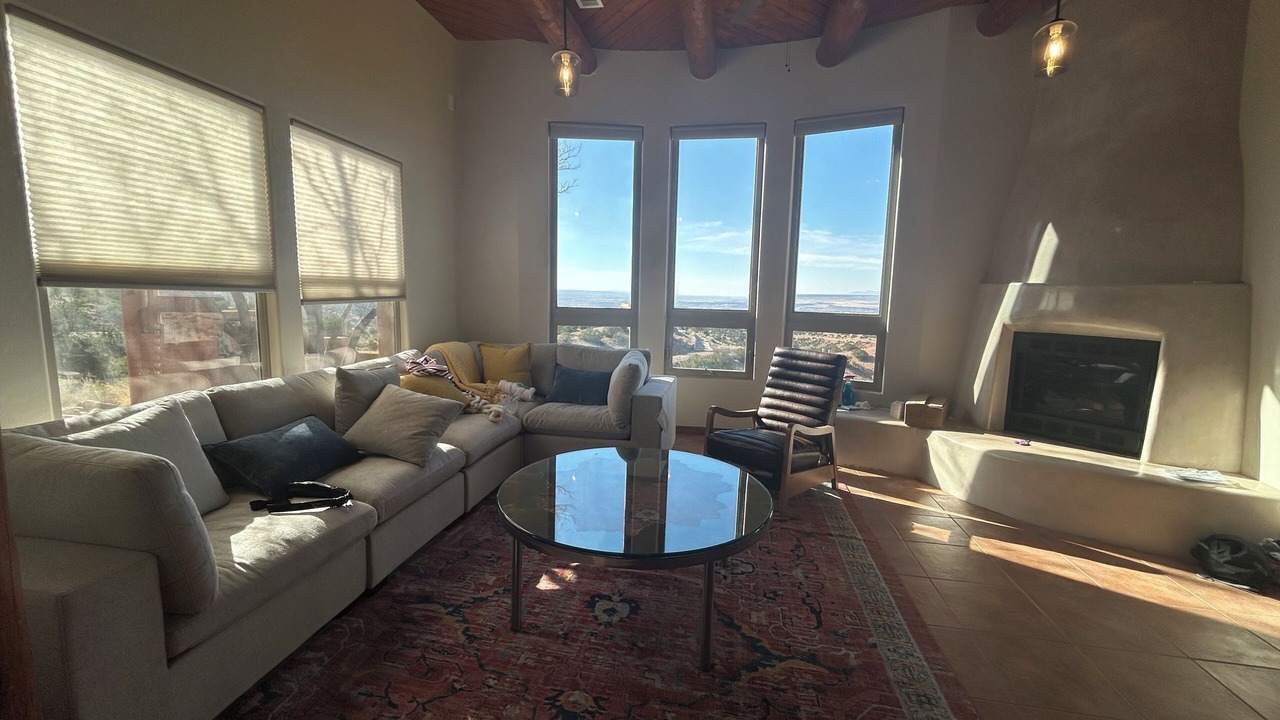 Photo of Livingroom in Placitas