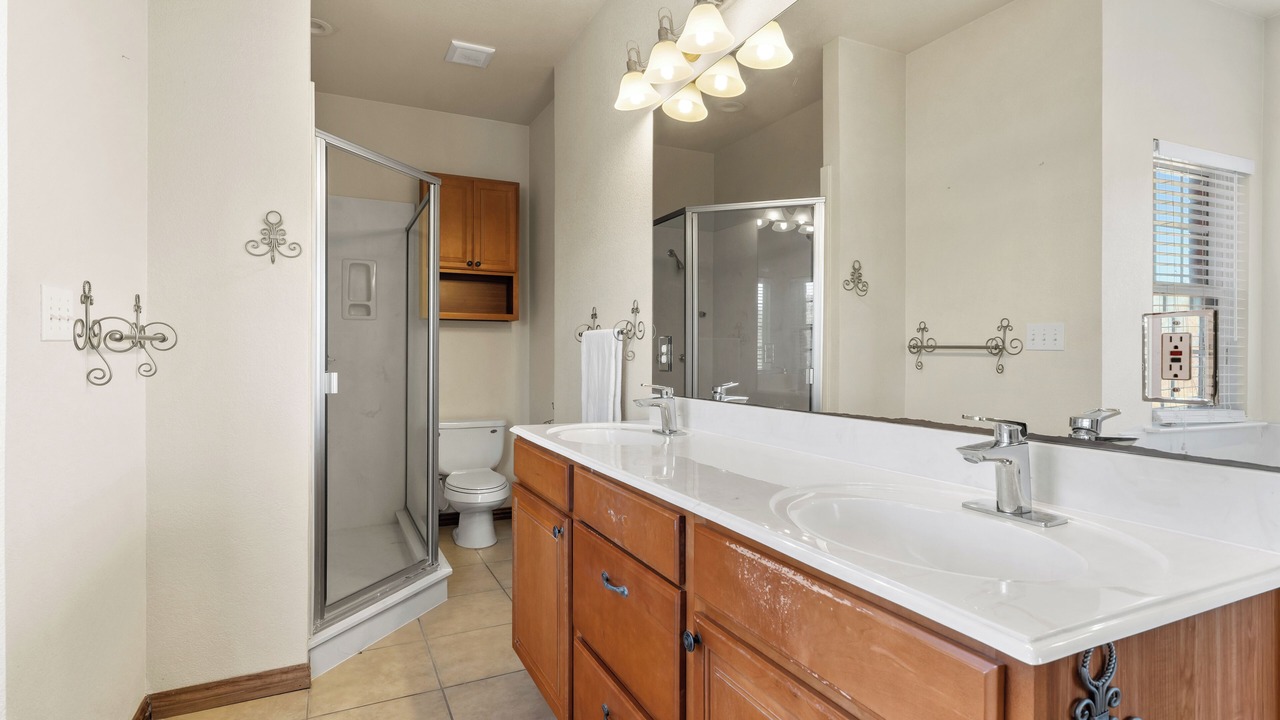Photo of Bathroom in Waxahachie