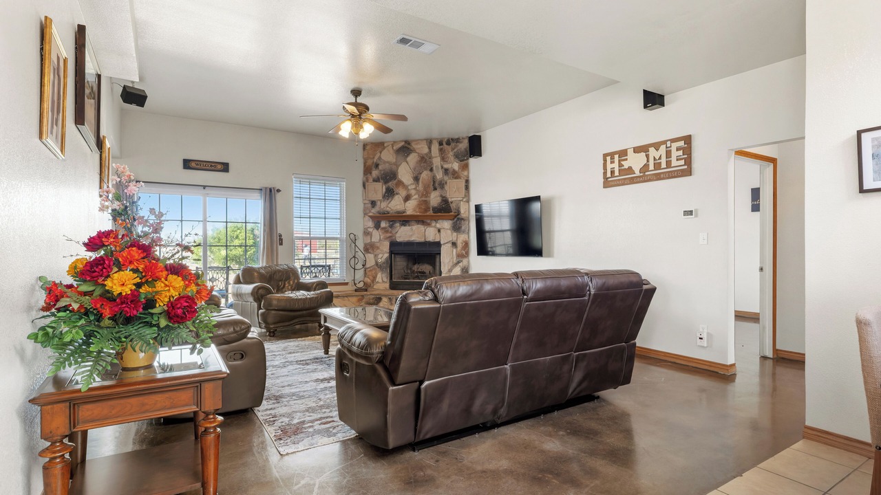 Photo of Livingroom in Waxahachie