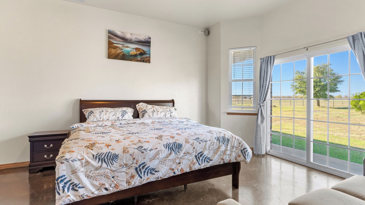 Photo of Bedroom in Waxahachie