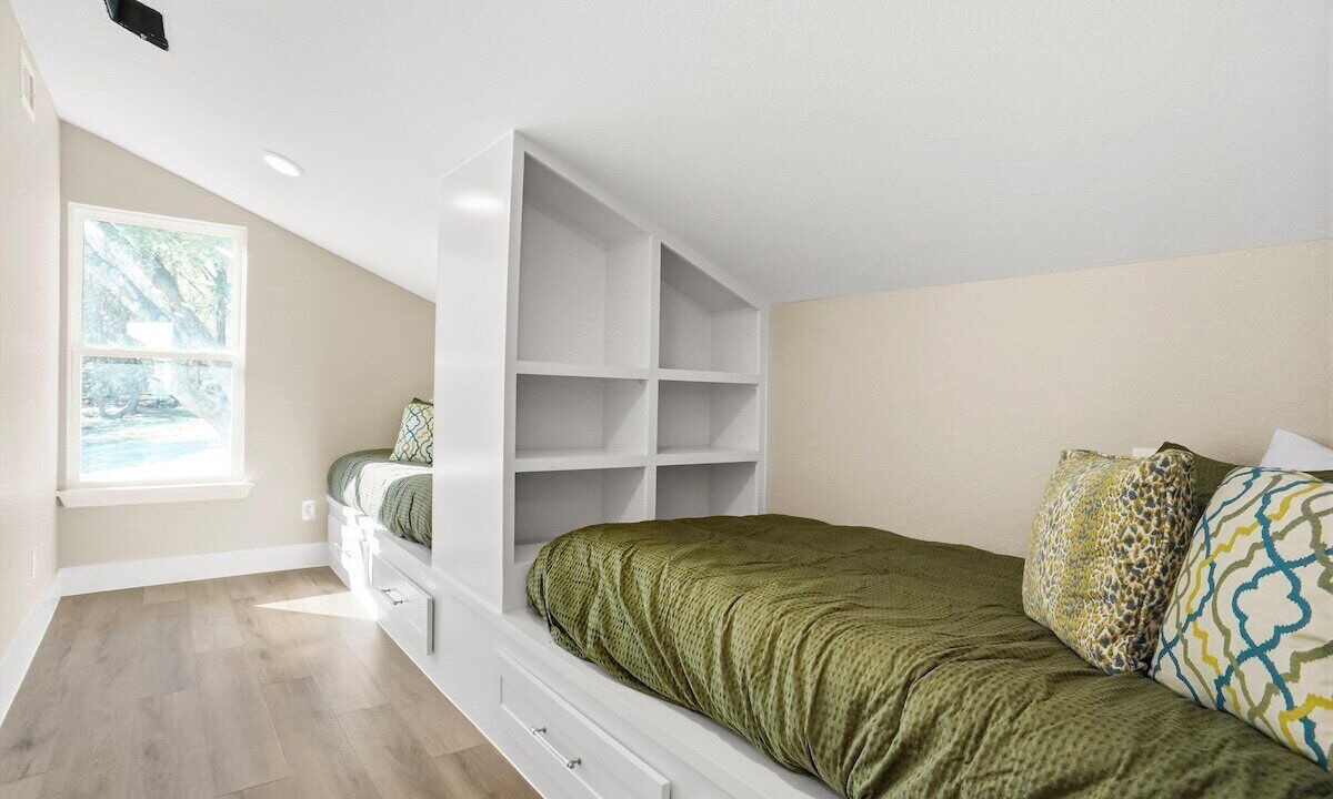 Photo of Bedroom in Granbury