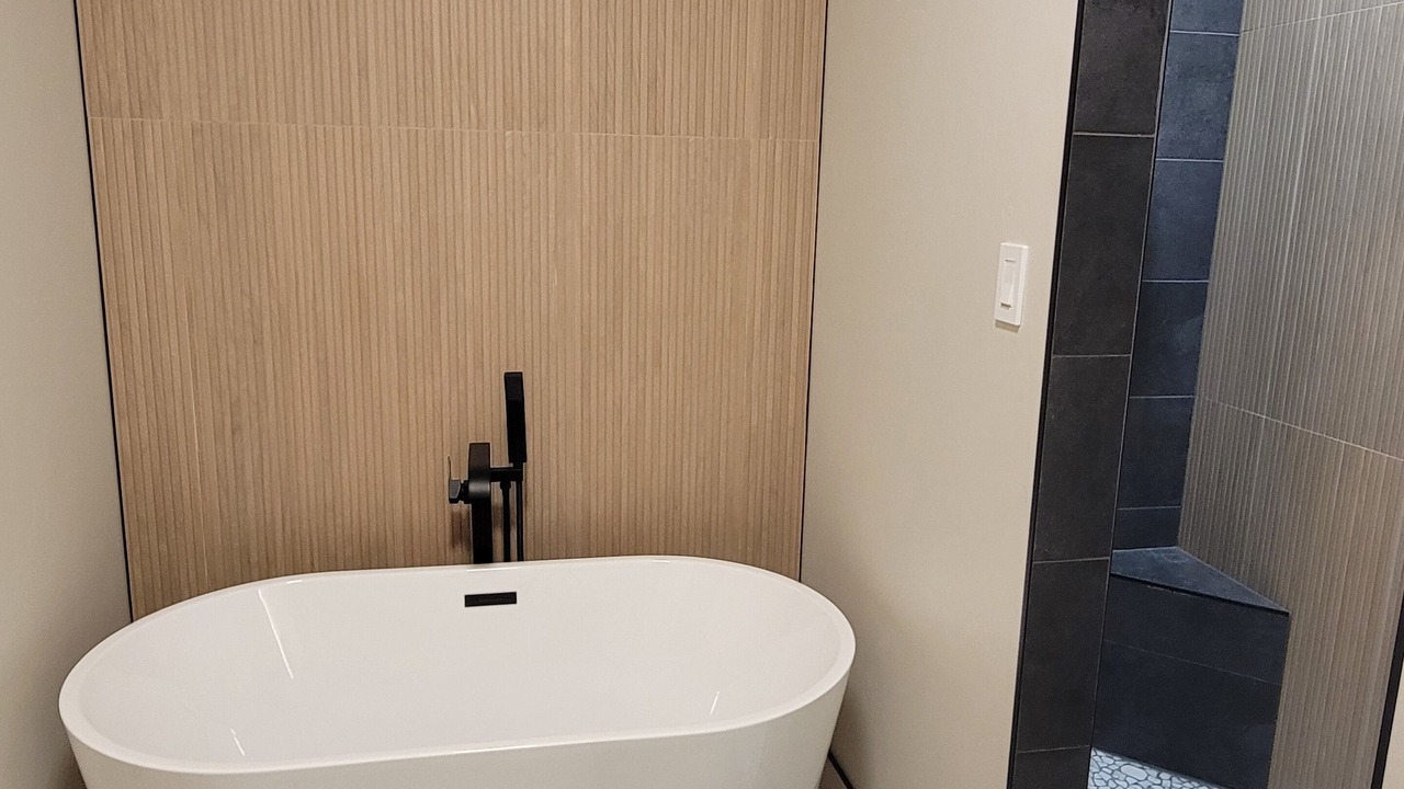 Photo of Bathroom in Centennial