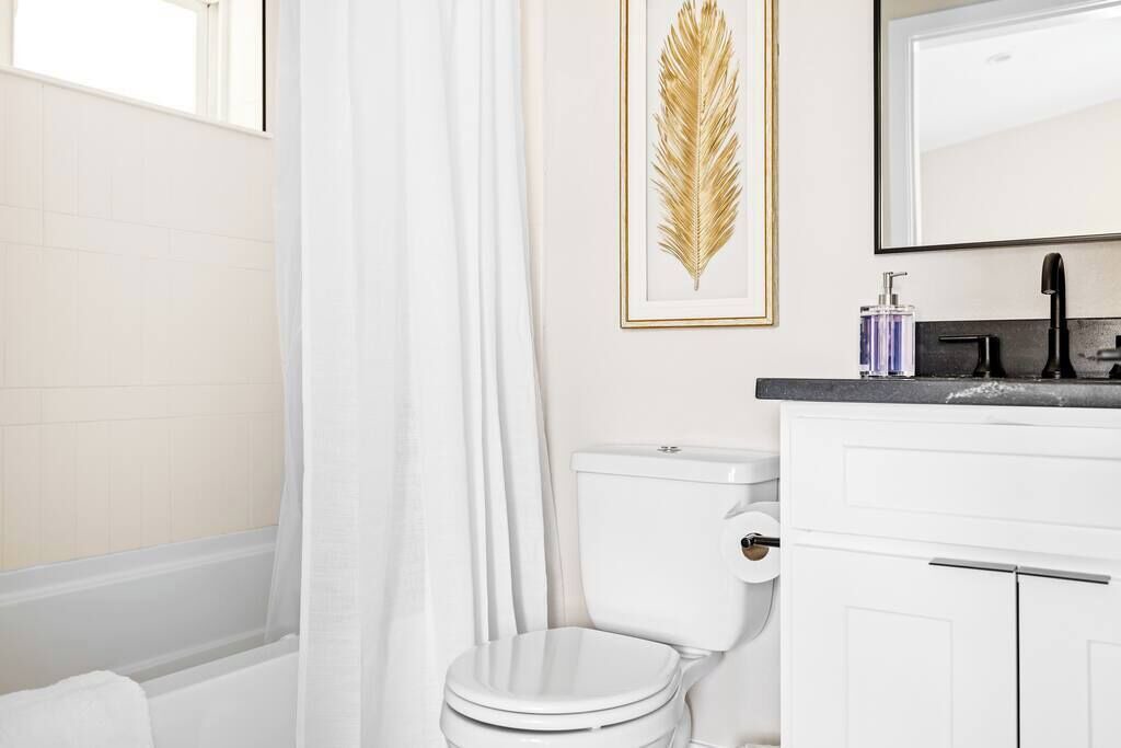 Photo of Bathroom in Golden
