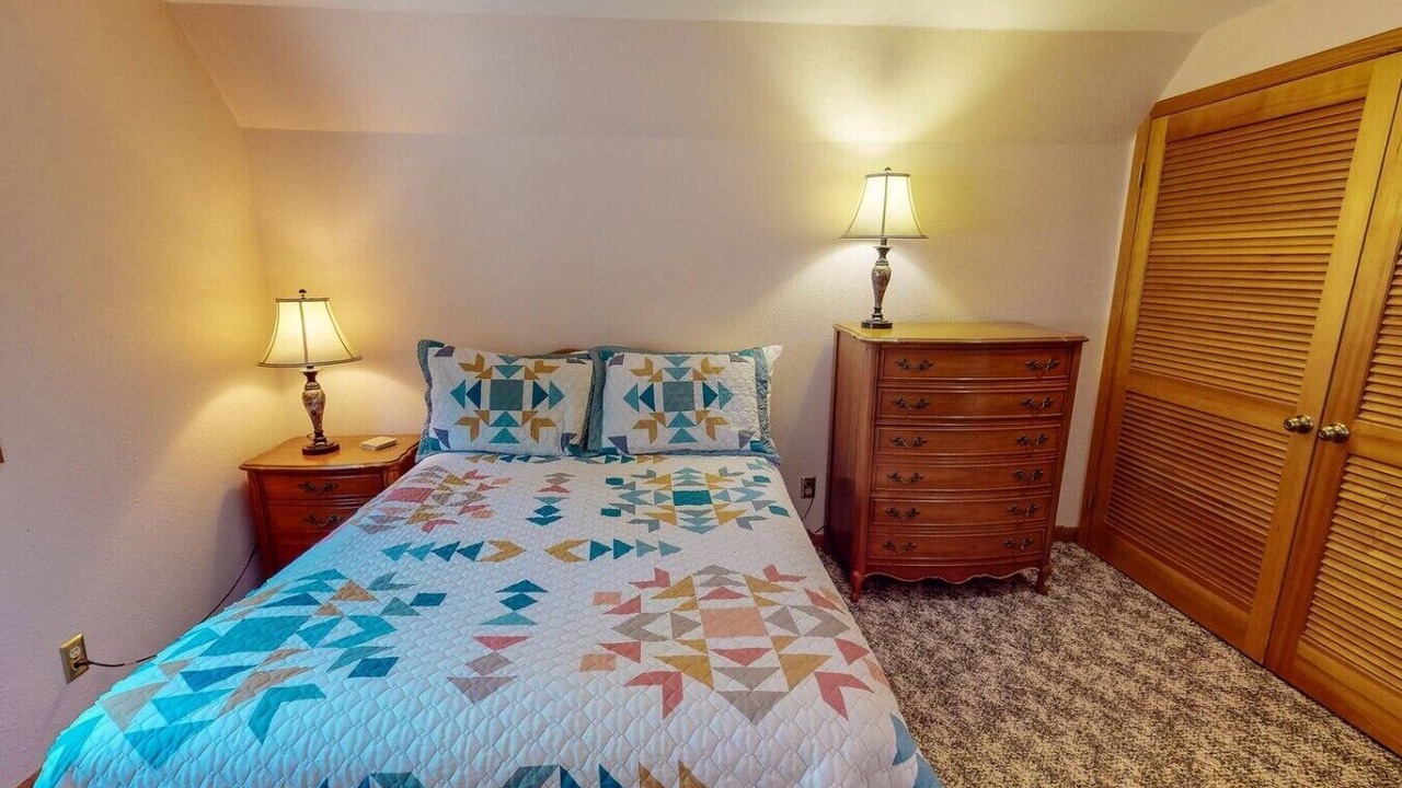 Photo of Bedroom in Joseph