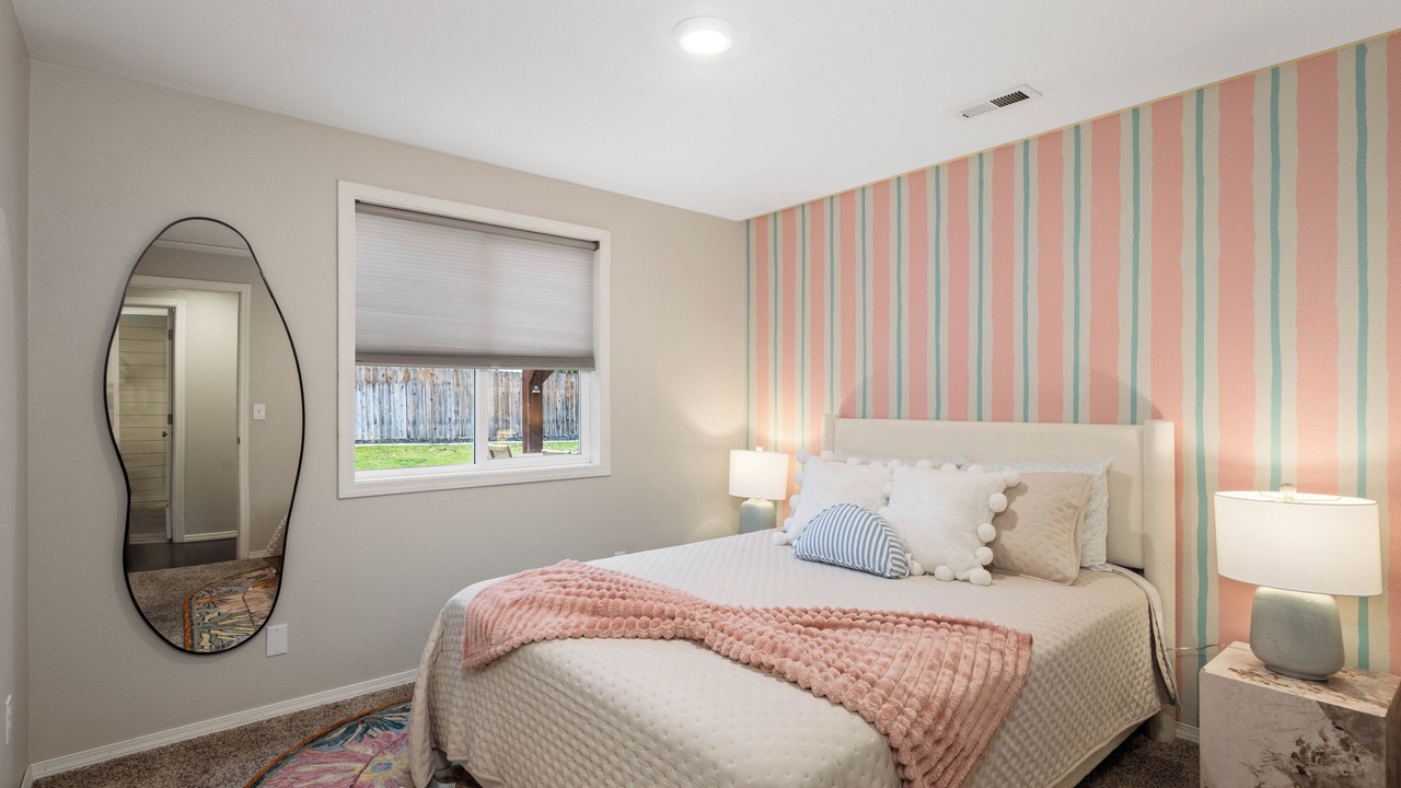 Photo of Bedroom in Tri-Cities