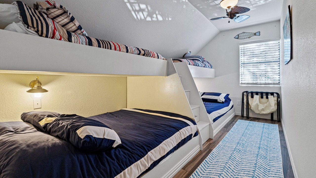 Photo of Bedroom in Granbury