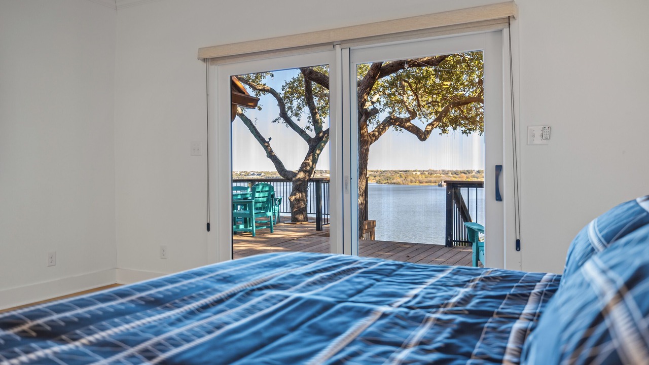 Photo of Bedroom in Granbury