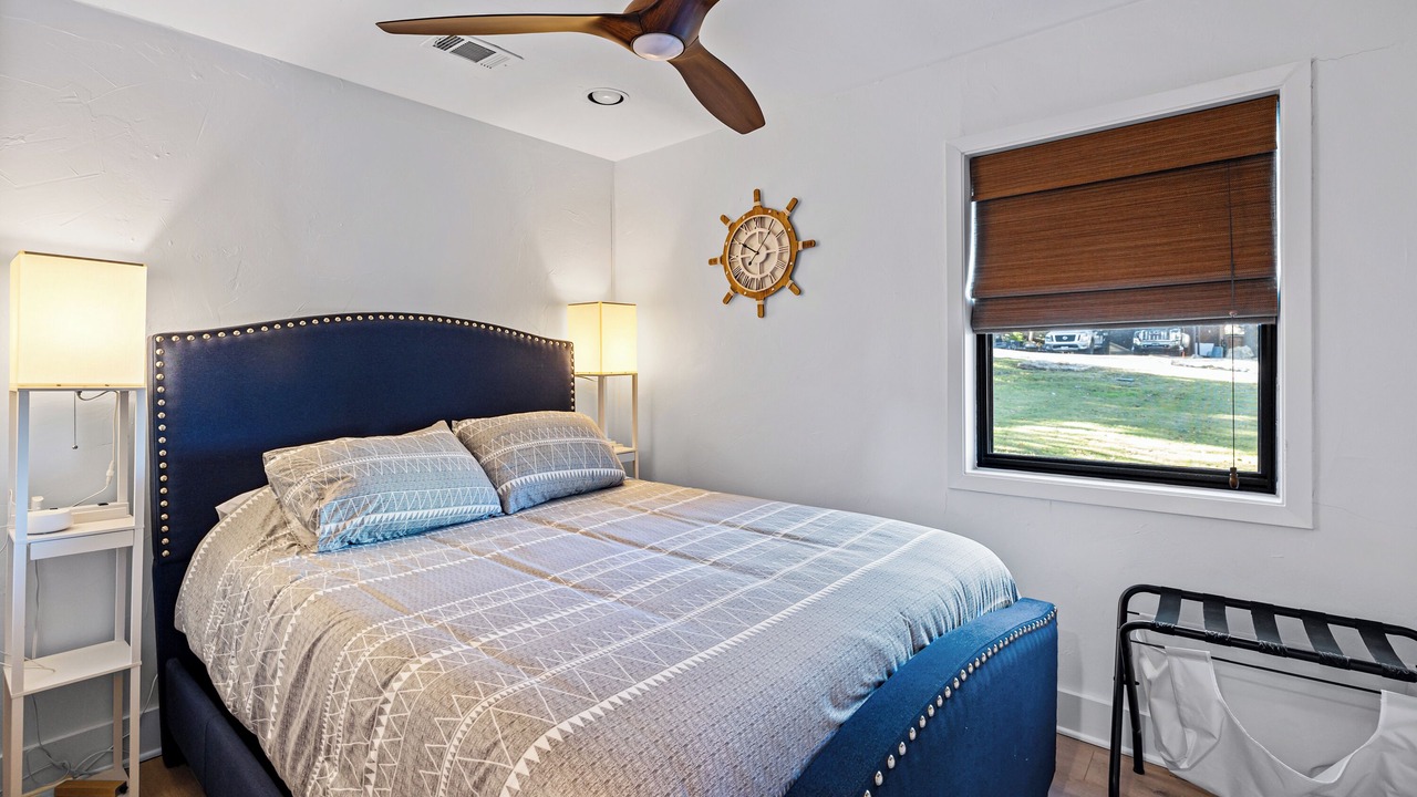 Photo of Bedroom in Granbury