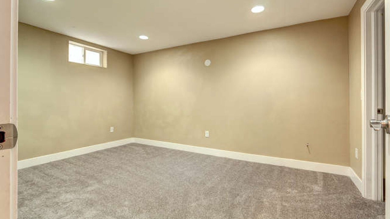 Photo of Others in Hampden
