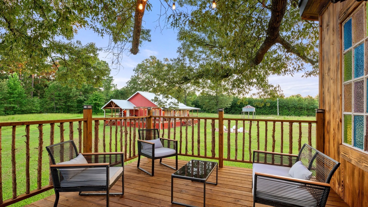 Photo of Patio Balcony in Golden