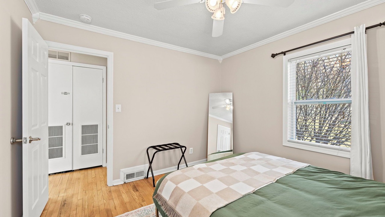 Photo of Bedroom in Shawnee