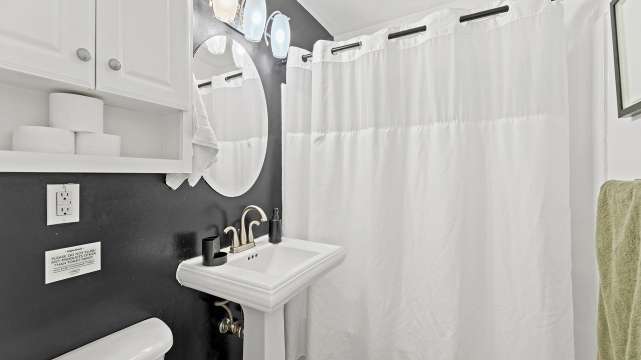 Photo of Bathroom in Shawnee