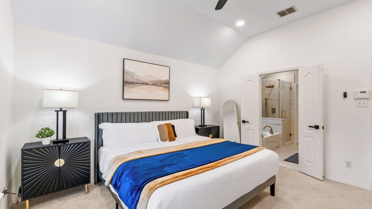 Photo of Bedroom in Little Elm