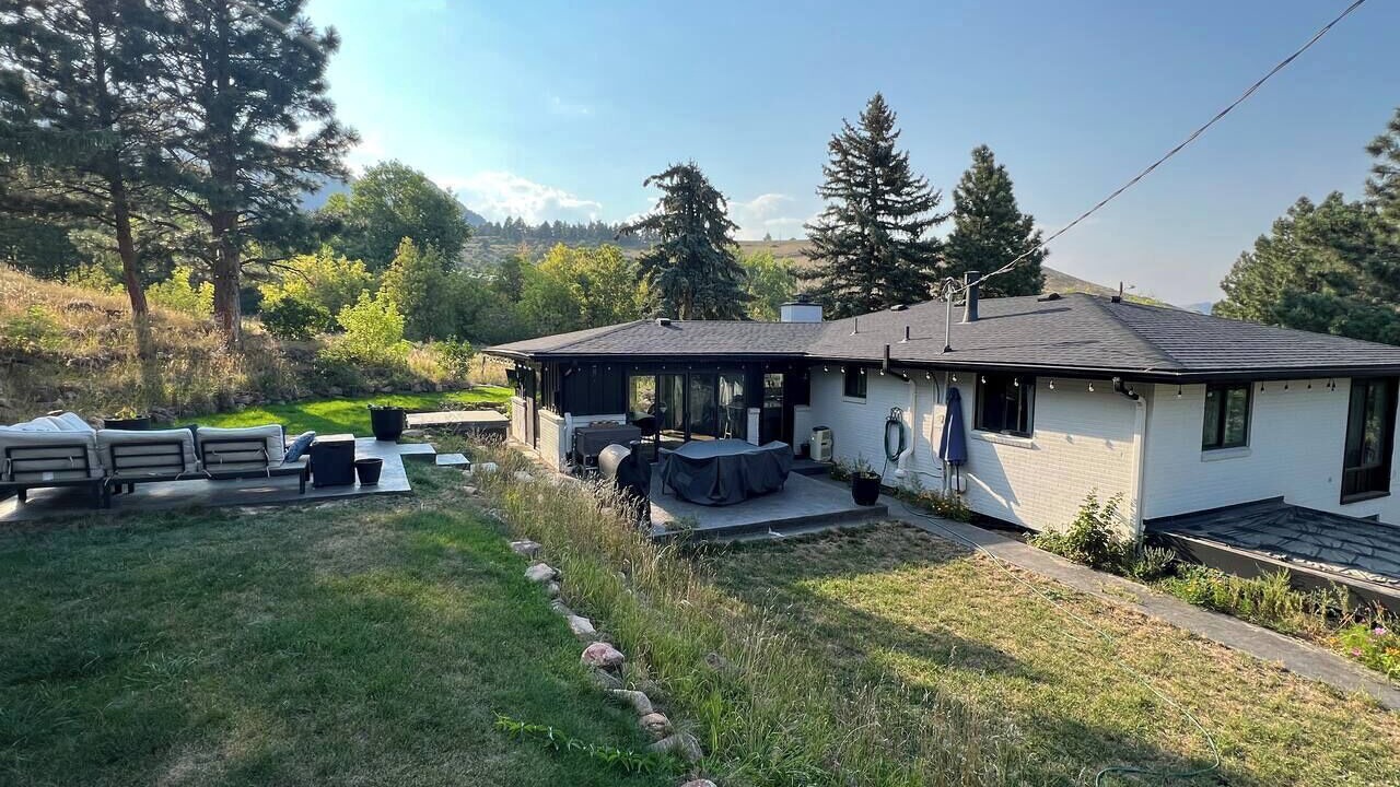 Photo of Outdoor in Highland Park