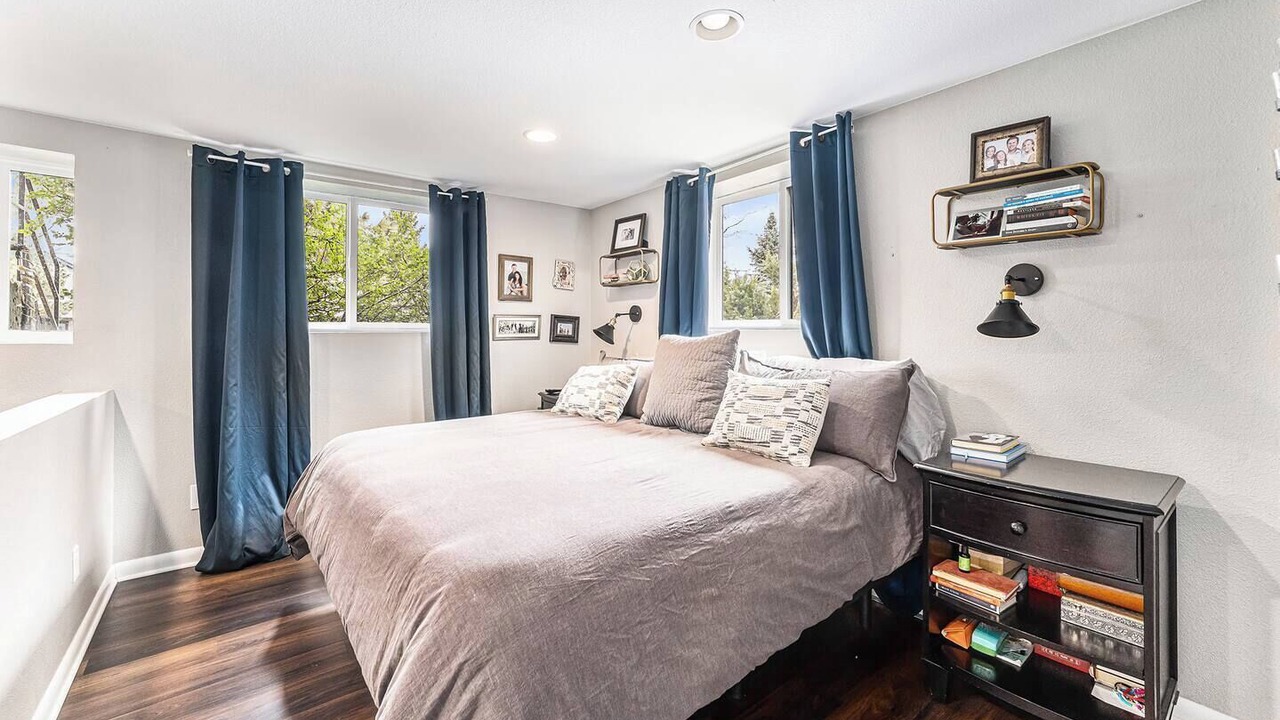 Photo of Bedroom in Highland Park