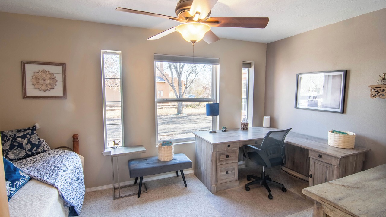 Photo of Bedroom in Bosque Farms