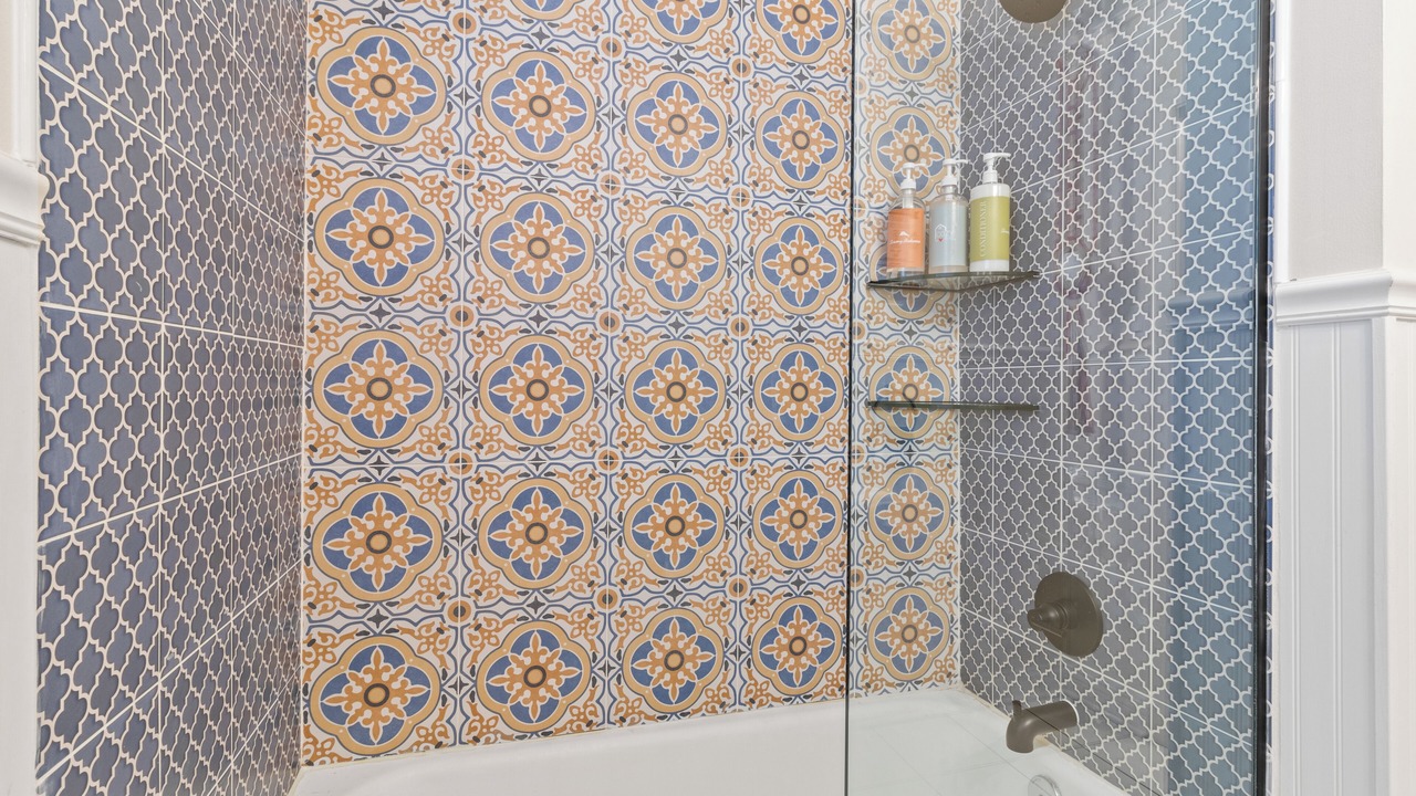 Photo of Bathroom in Fairway