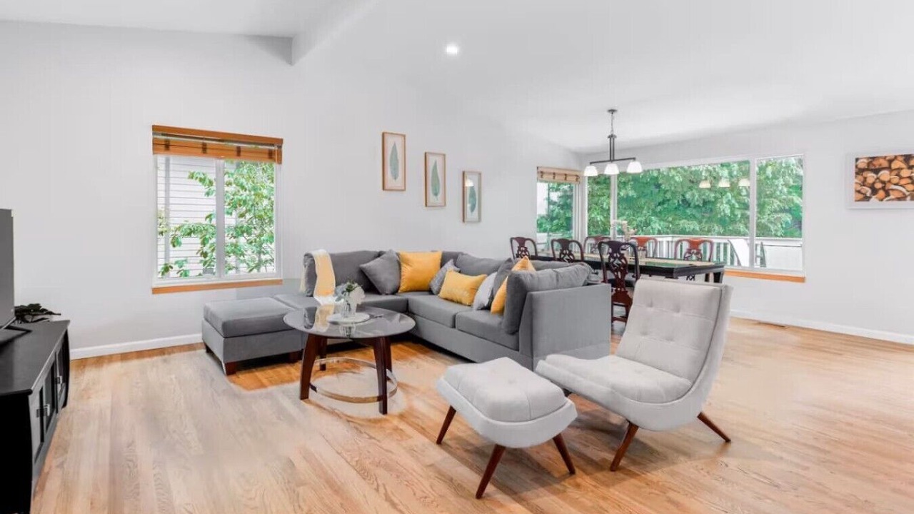 Photo of Livingroom in Tukwila
