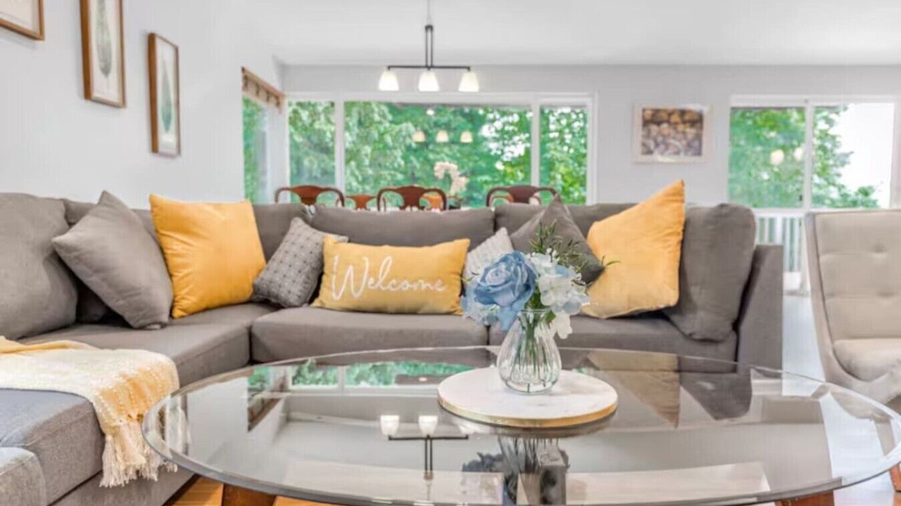 Photo of Livingroom in Tukwila