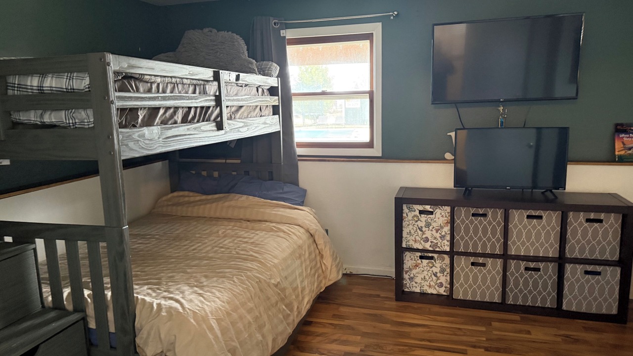 Photo of Bedroom in Parkland