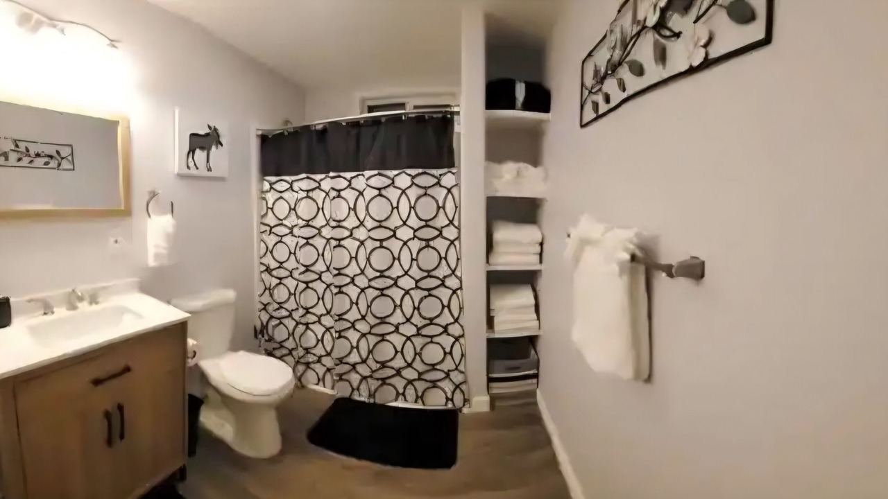 Photo of Bathroom in Emmett