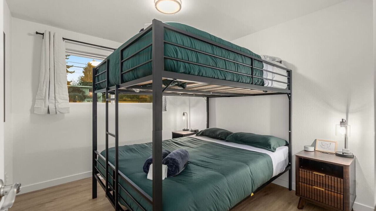 Photo of Bedroom in Burien