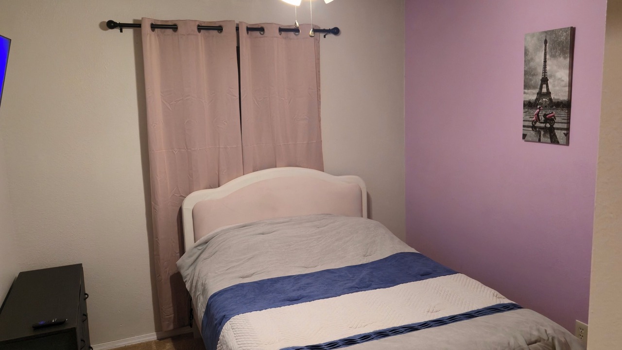 Photo of Bedroom in Santa Rosa