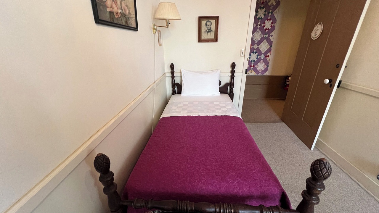 Photo of Bedroom in Bentonsport