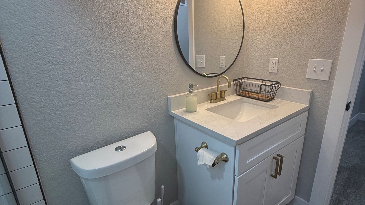 Photo of Bathroom in Scenic Heights