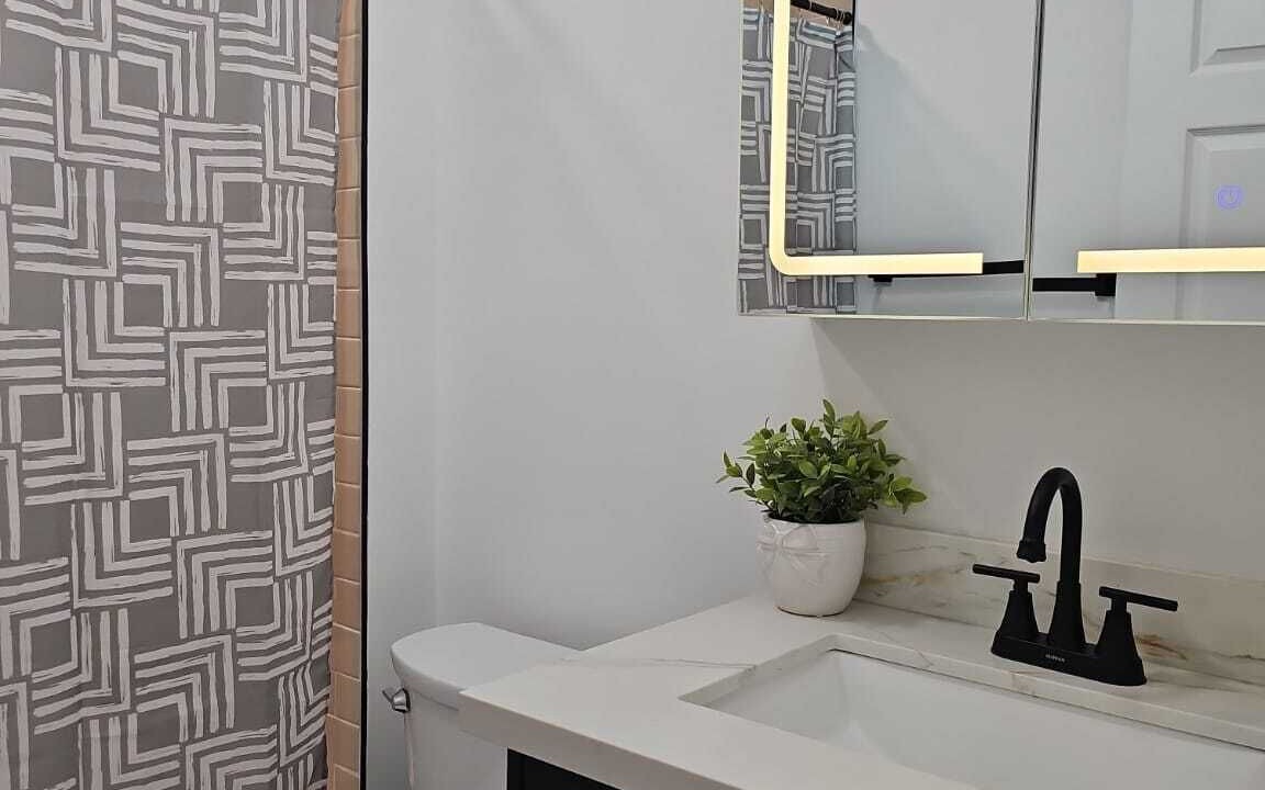Photo of Bathroom in Gatewood