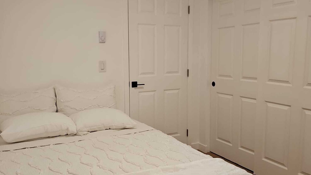 Photo of Bedroom in Gatewood